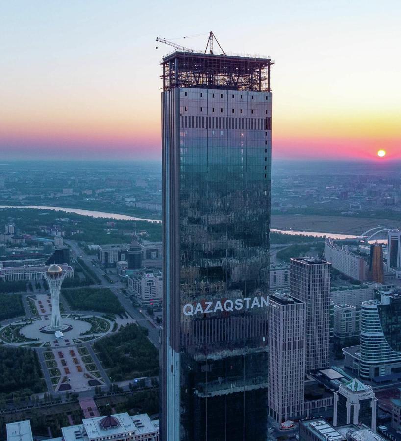 Luxury Apartment Near The Shopping Center Qazaqstan Asztana Kültér fotó