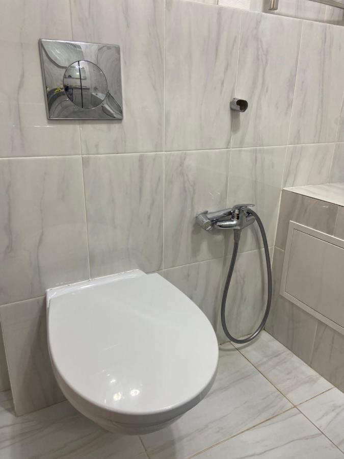 Luxury Apartment Near The Shopping Center Qazaqstan Asztana Kültér fotó